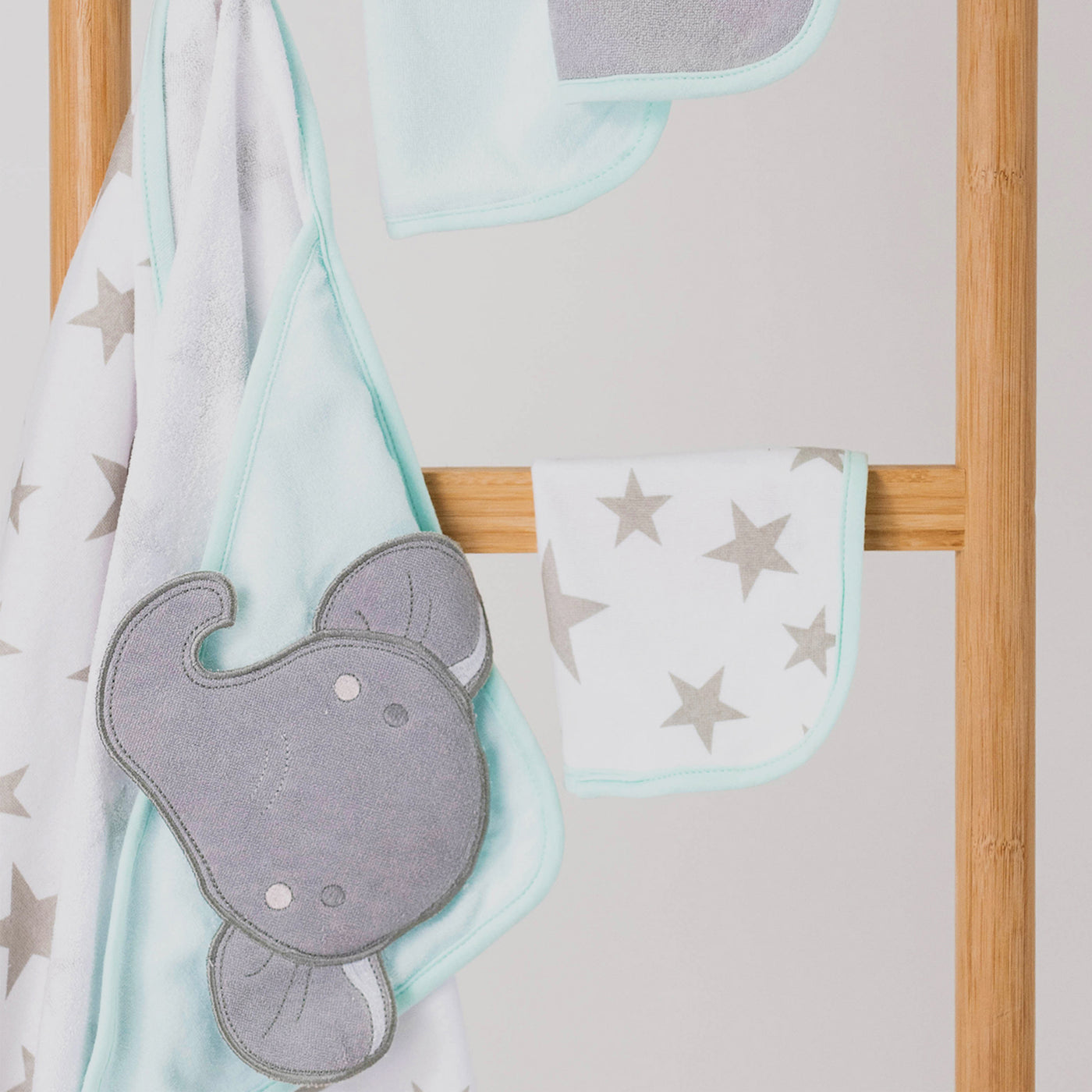 Hooded Towel & Washers - Elephant Star